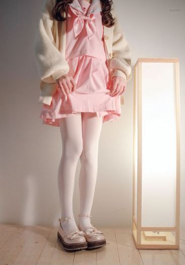 漂亮的女邻居在线观看