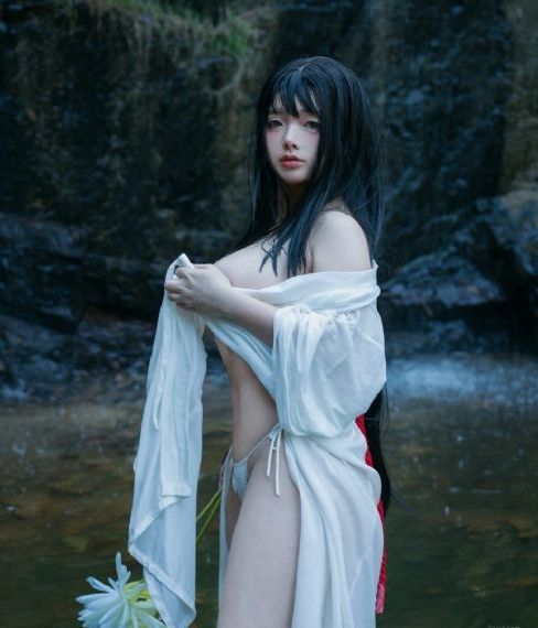 年轻善良大胸女2